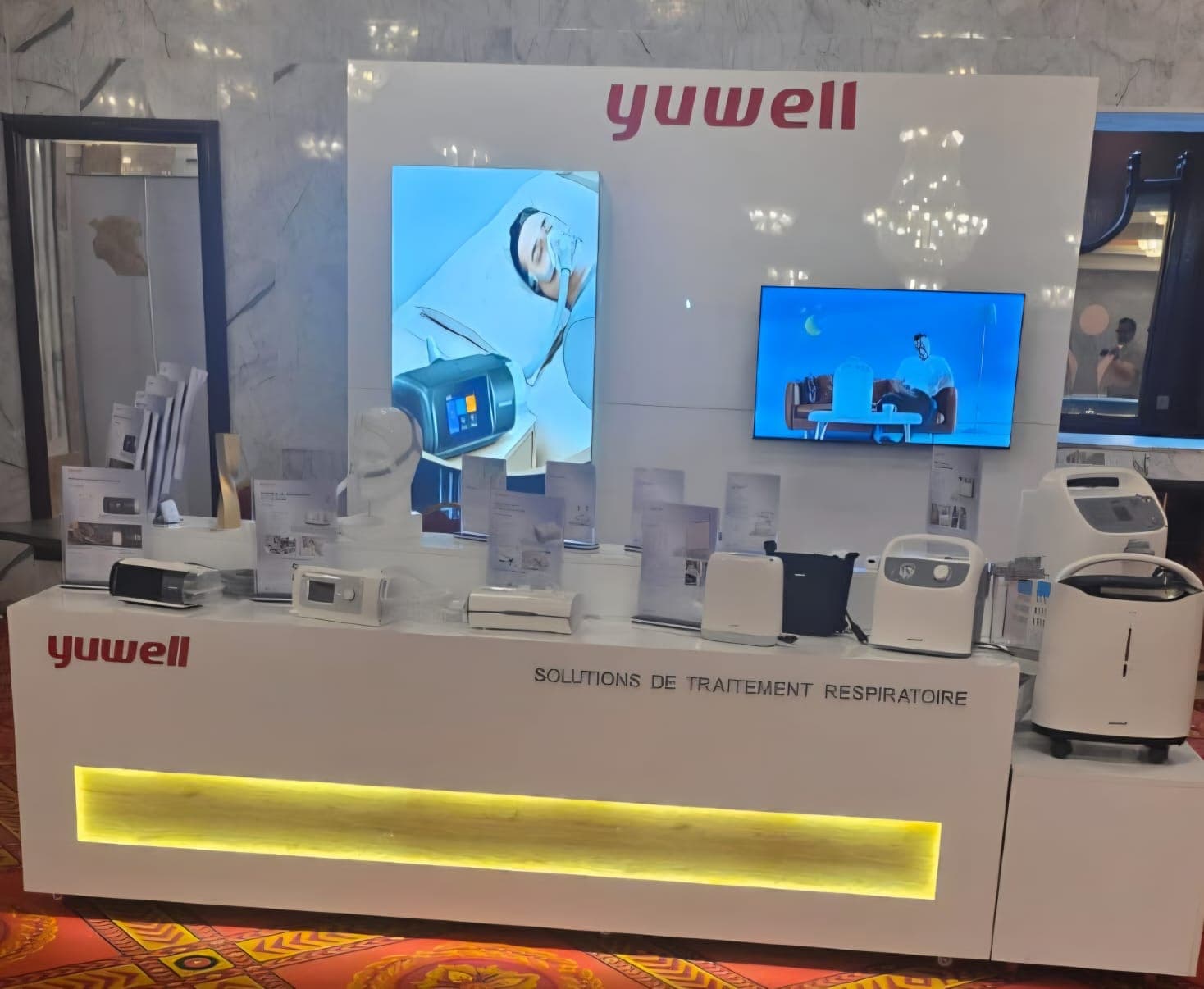 Stand Yuwell